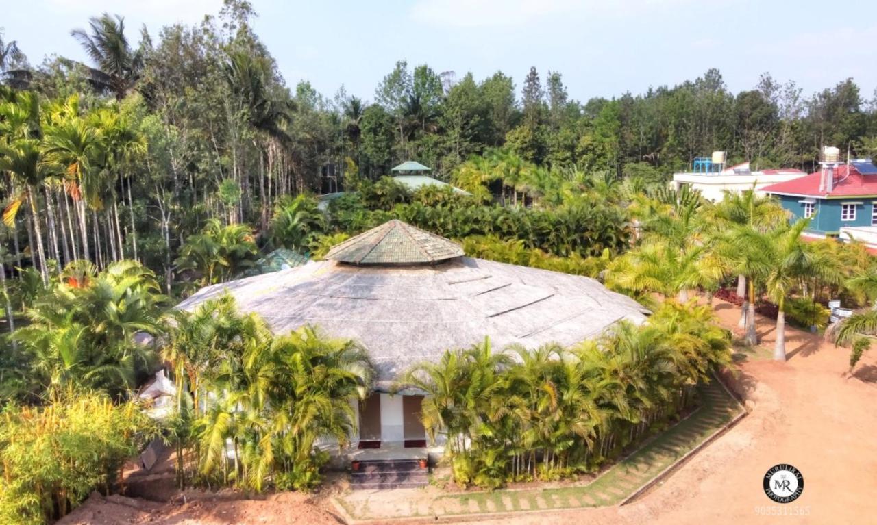 Coorg Nesara Hotel And Resort กูชาลนาการ์ ภายนอก รูปภาพ