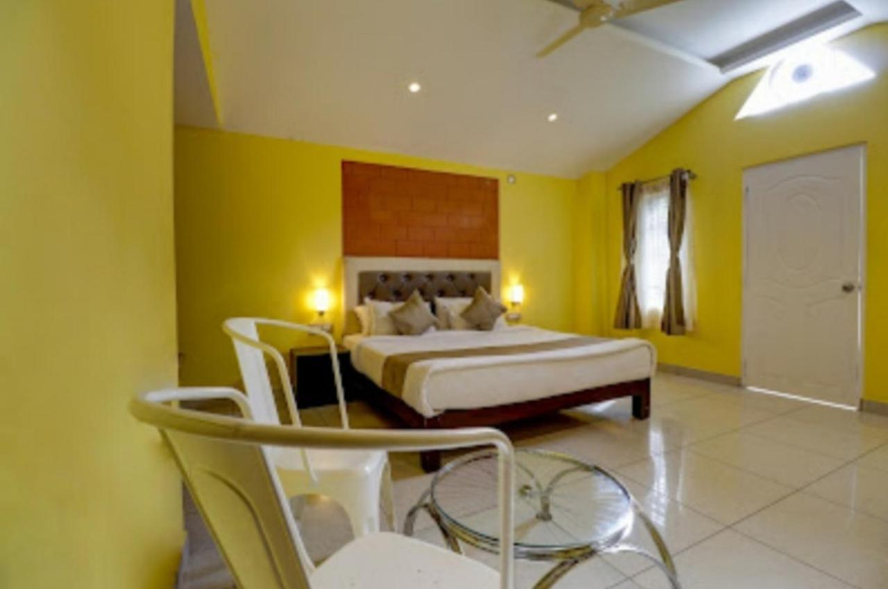 Coorg Nesara Hotel And Resort กูชาลนาการ์ ภายนอก รูปภาพ