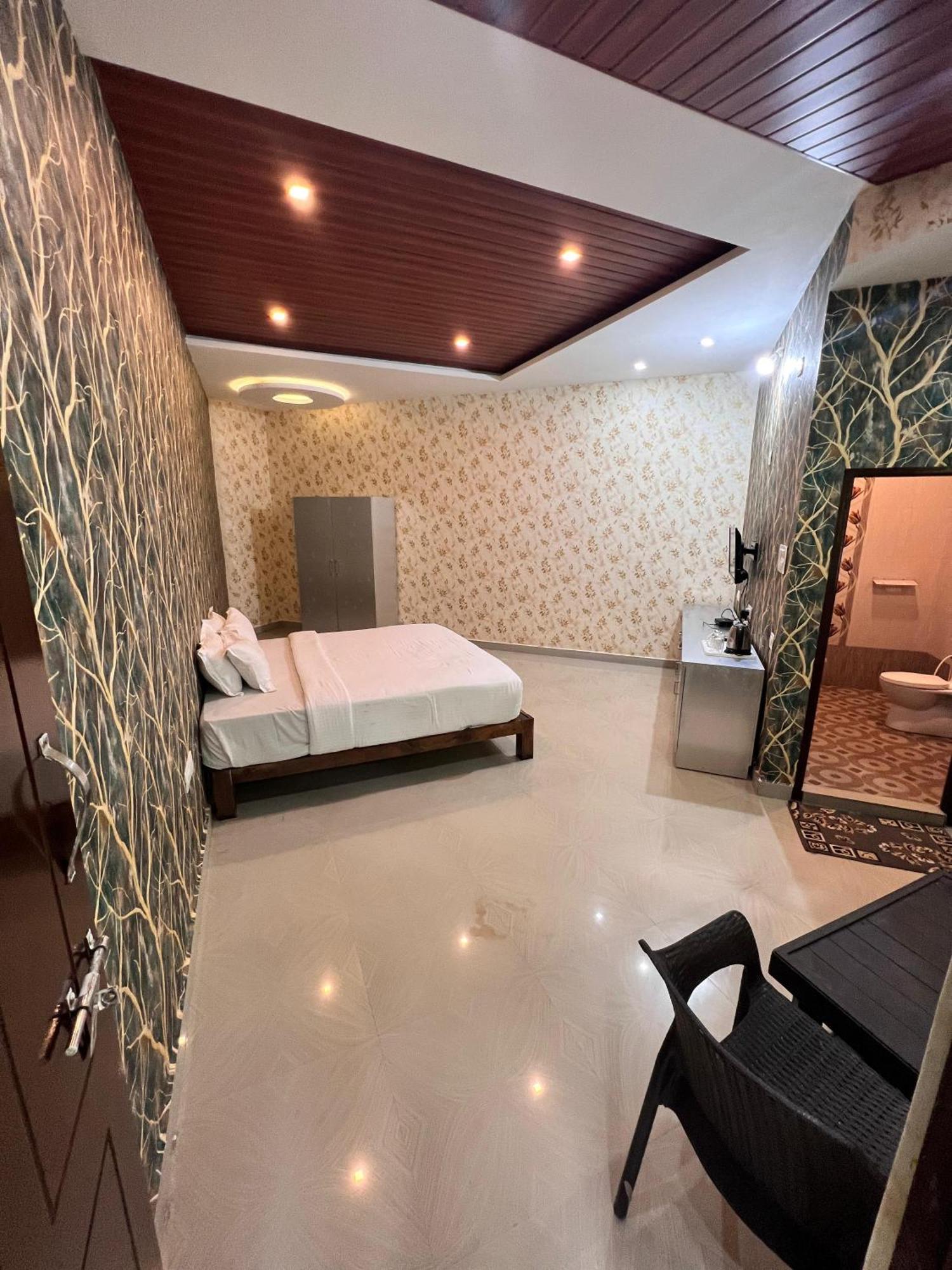 Coorg Nesara Hotel And Resort กูชาลนาการ์ ภายนอก รูปภาพ